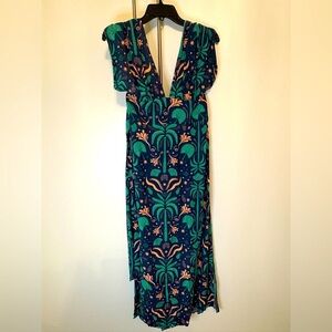 NWOT Elegant Blue and Green Patterned Dress. Straps crossed back & tie